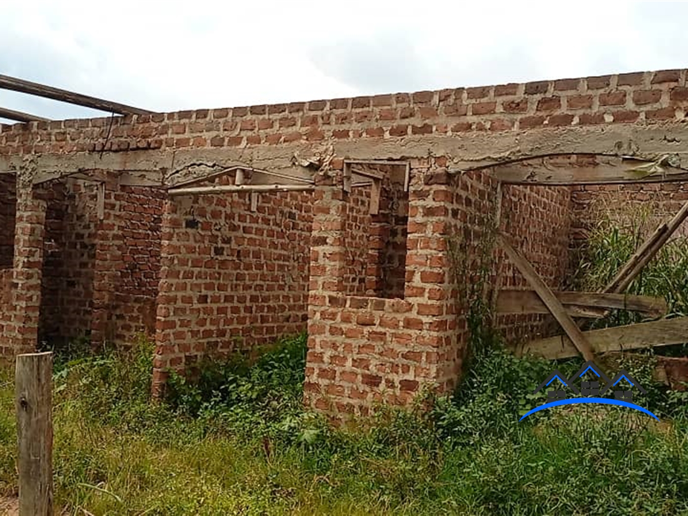 Shell House for sale in Gombe Wakiso