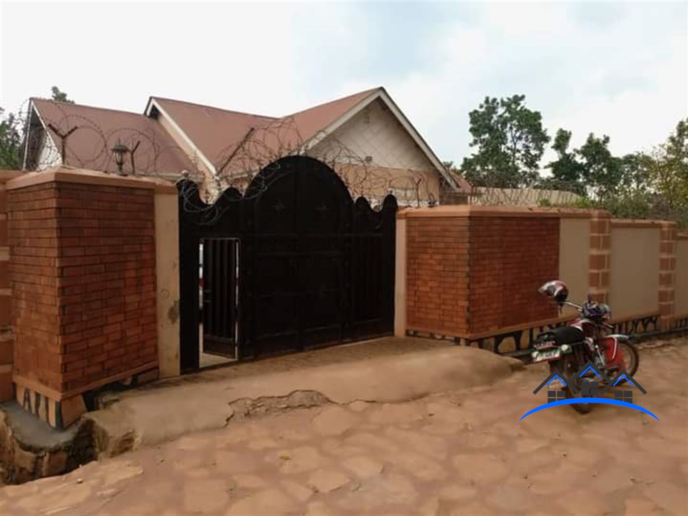 Bungalow for sale in Kawempe Kampala