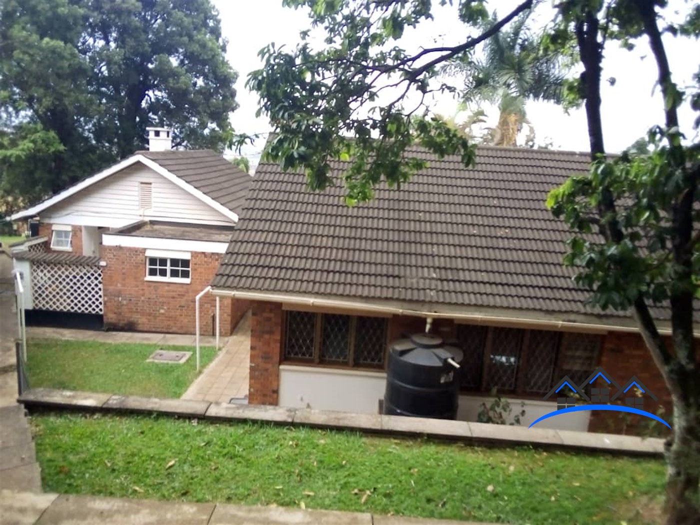 Bungalow for sale in Mbuya Kampala