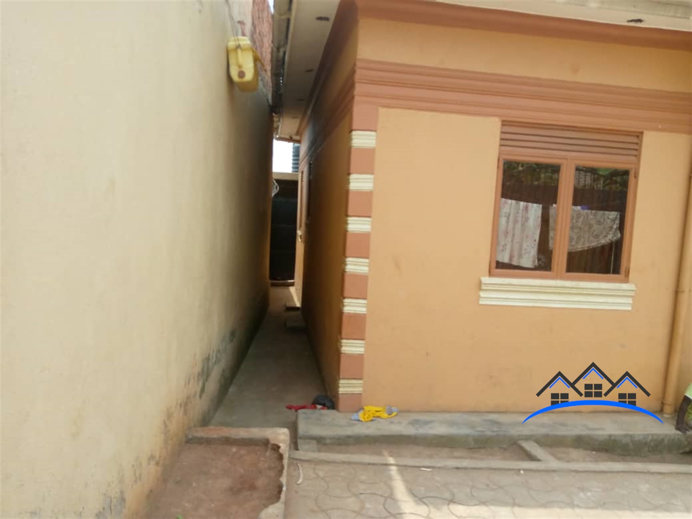 Bungalow for sale in Nansana Wakiso