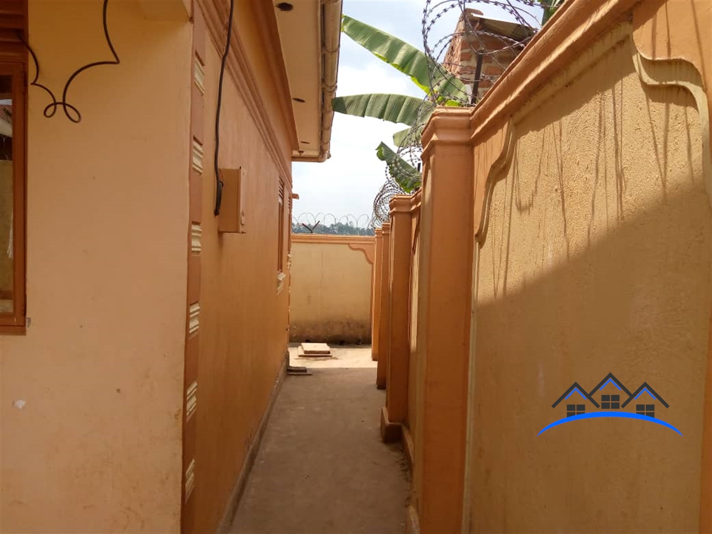 Bungalow for sale in Nansana Wakiso