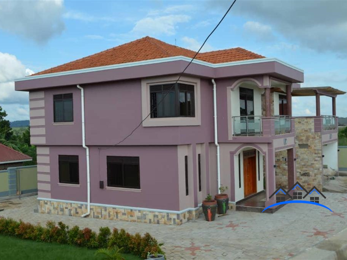 Storeyed house for sale in Kira Wakiso