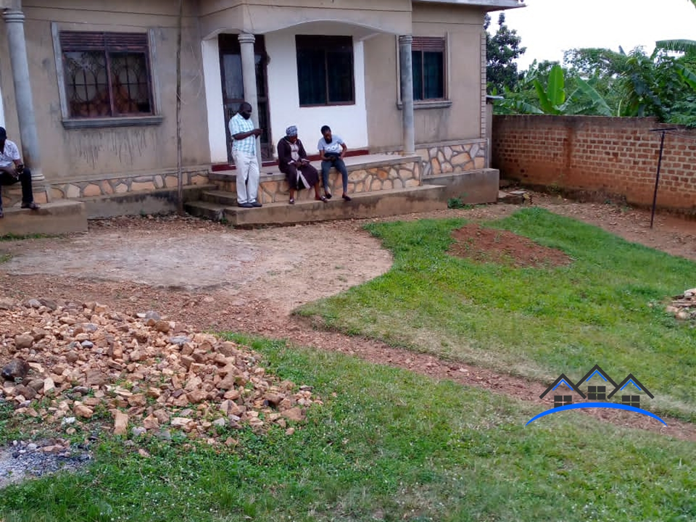 Bungalow for sale in Kiwenda Wakiso