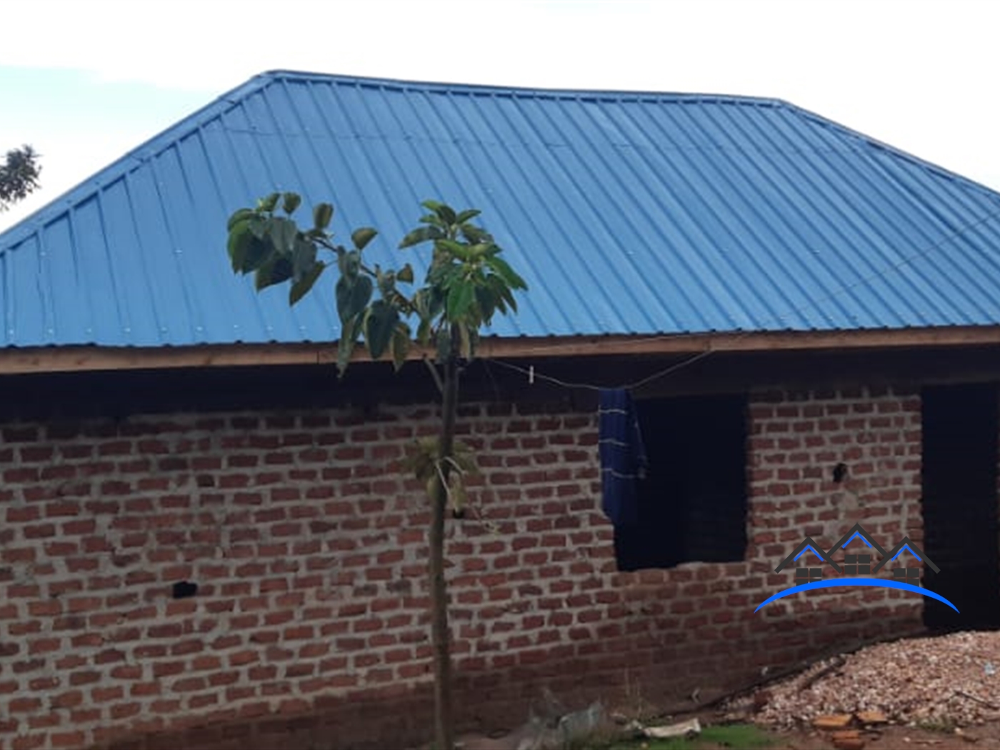 Shell House for sale in Mabombwe Wakiso