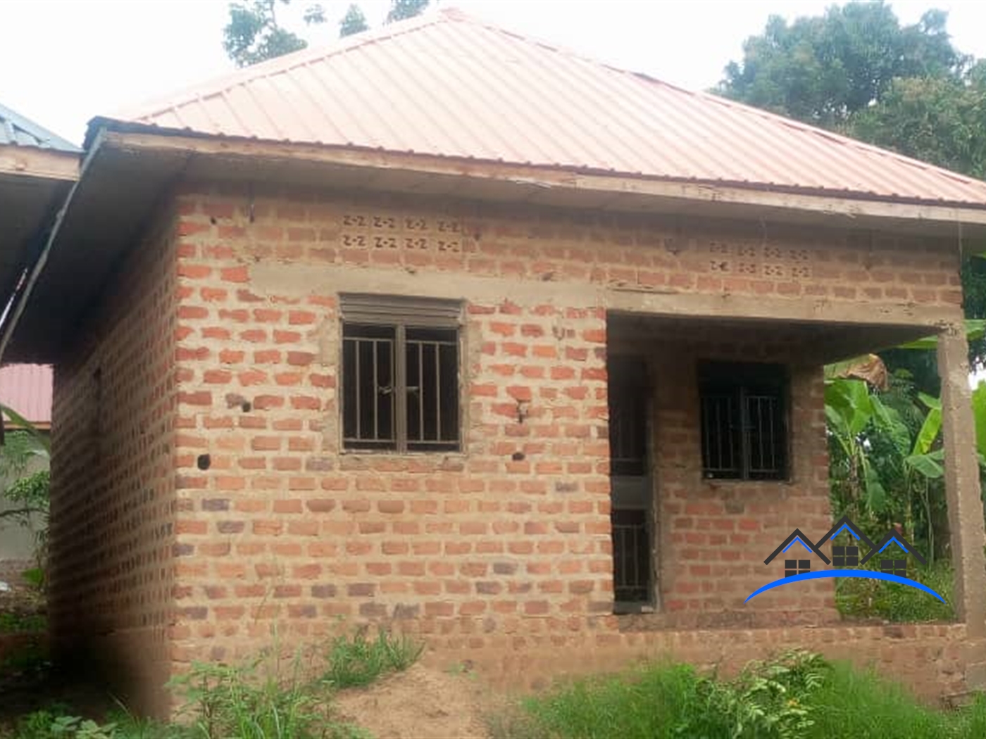 Shell House for sale in Bombo Wakiso