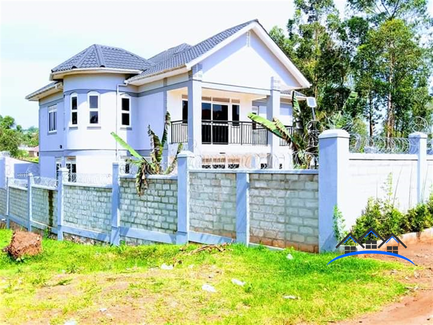 Storeyed house for sale in Kitende Wakiso