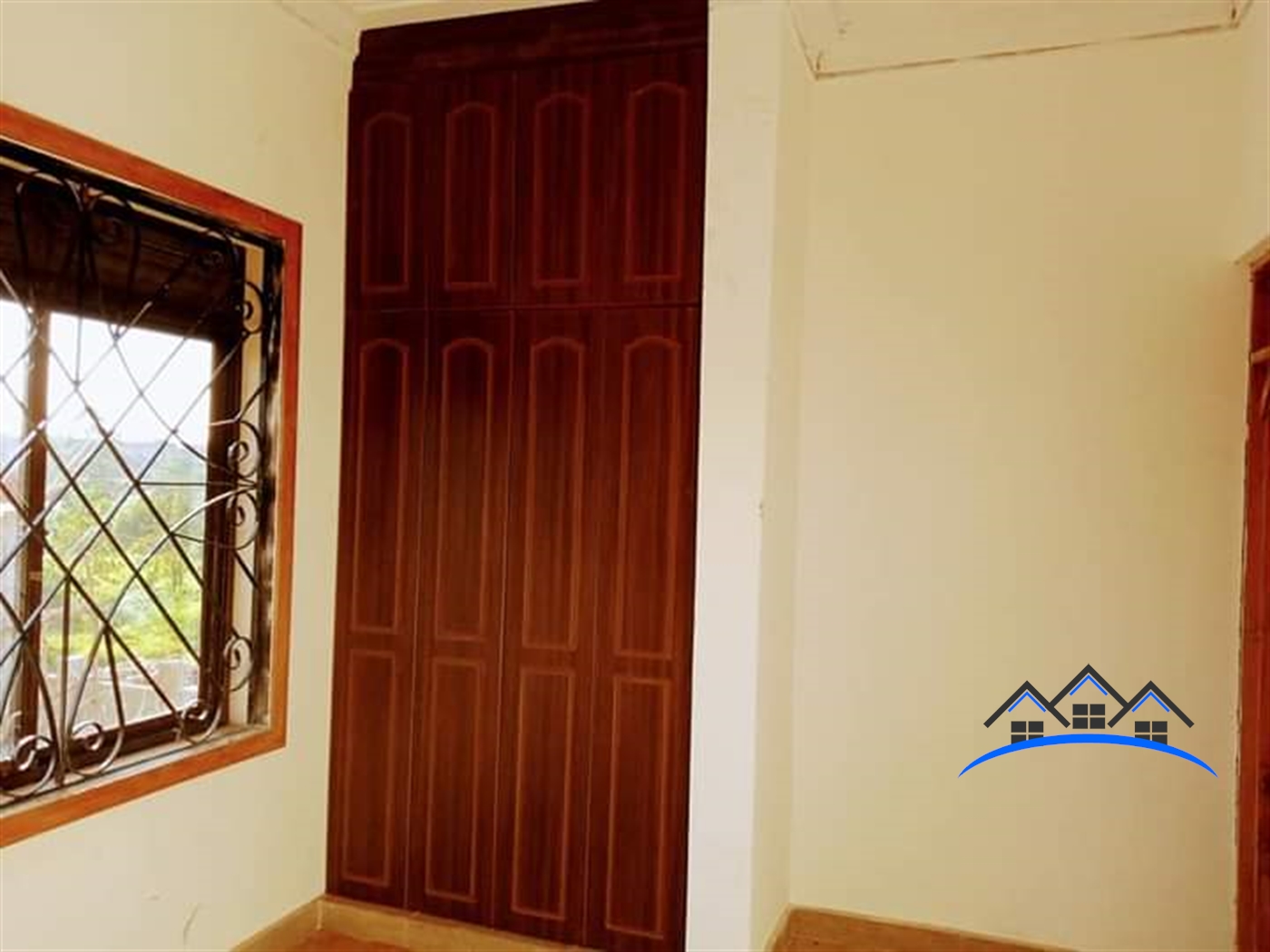 Storeyed house for sale in Kira Wakiso