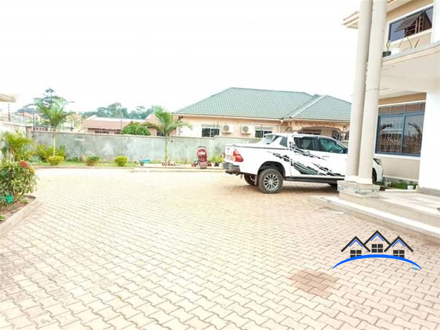 Storeyed house for sale in Kiwanga Wakiso