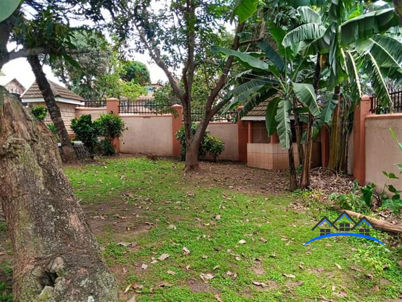 Bungalow for rent in Kisaasi Wakiso