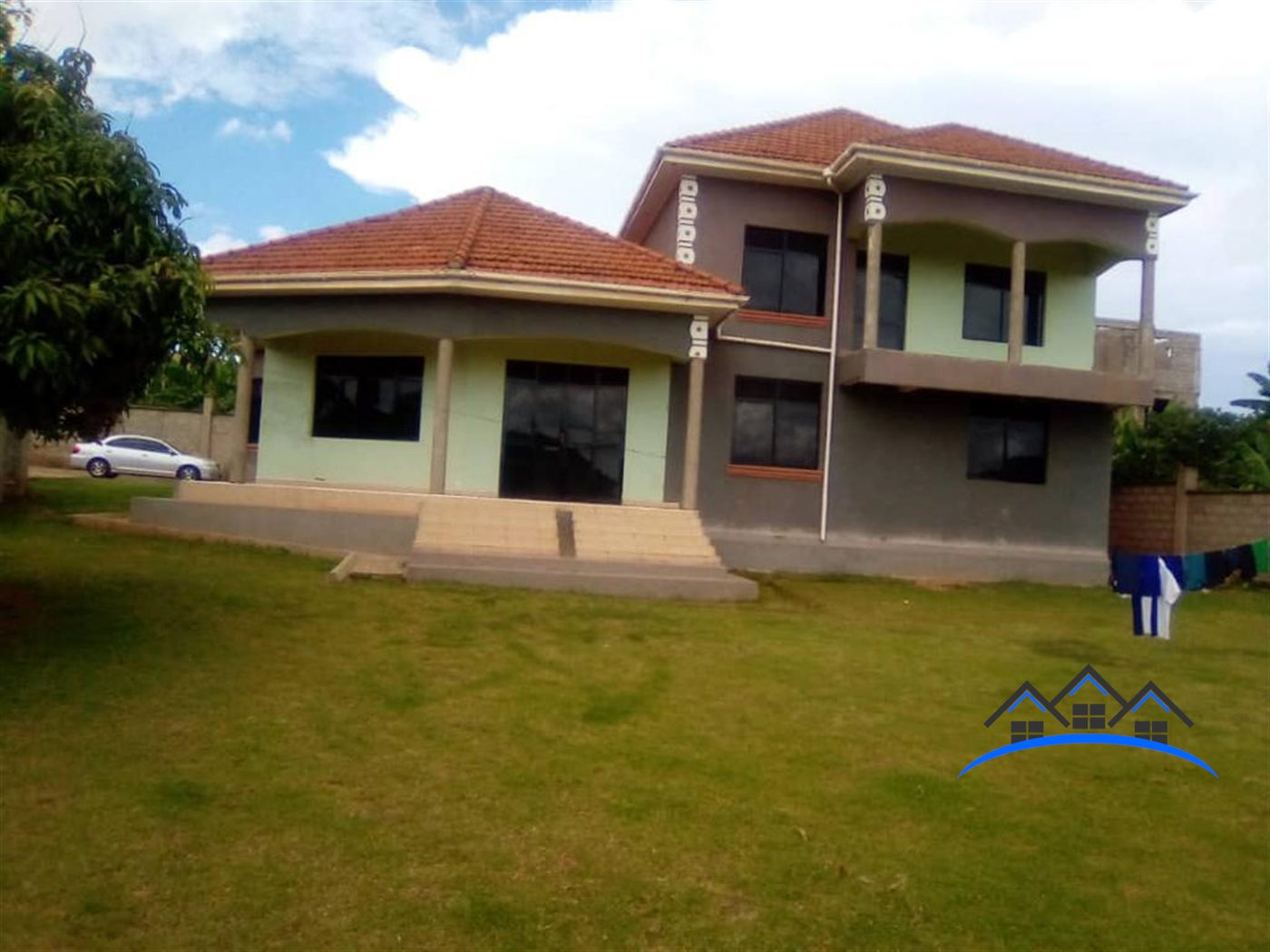 Storeyed house for sale in Lubowa Wakiso