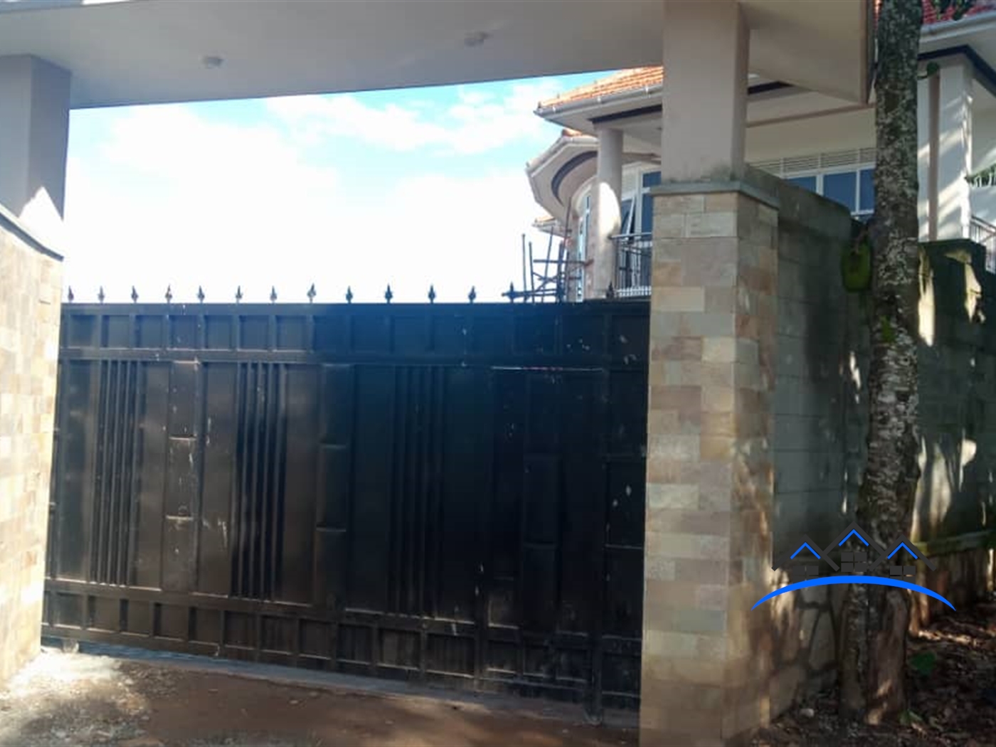 Storeyed house for sale in Entebbe Wakiso