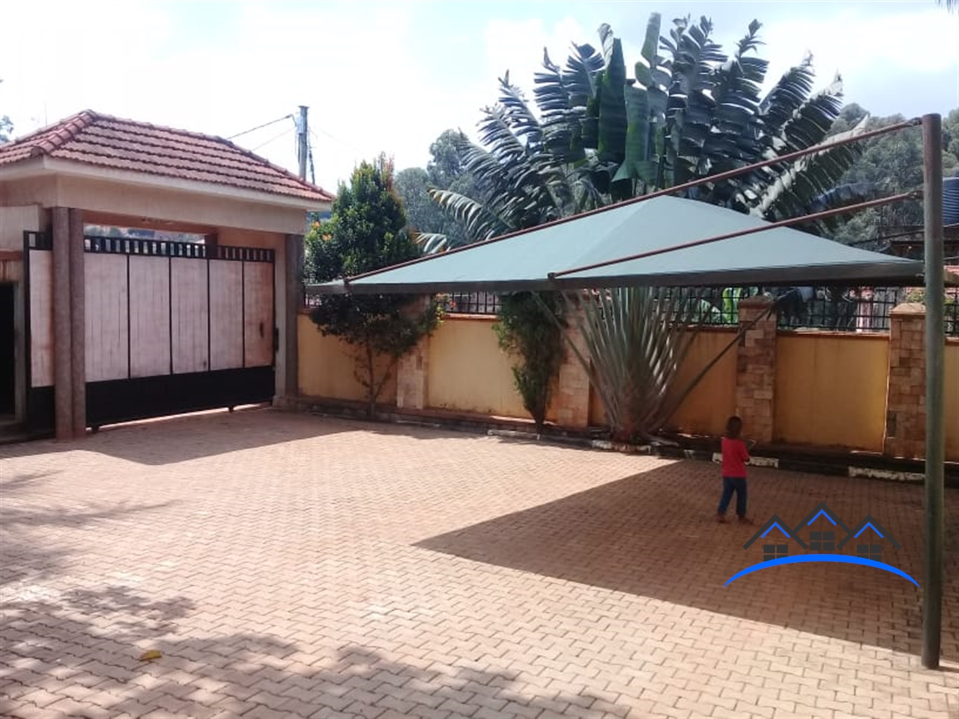 Storeyed house for sale in Komamboga Wakiso