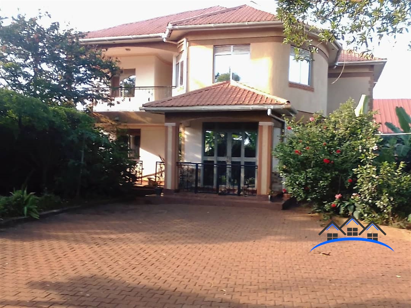 Storeyed house for sale in Entebbe Wakiso