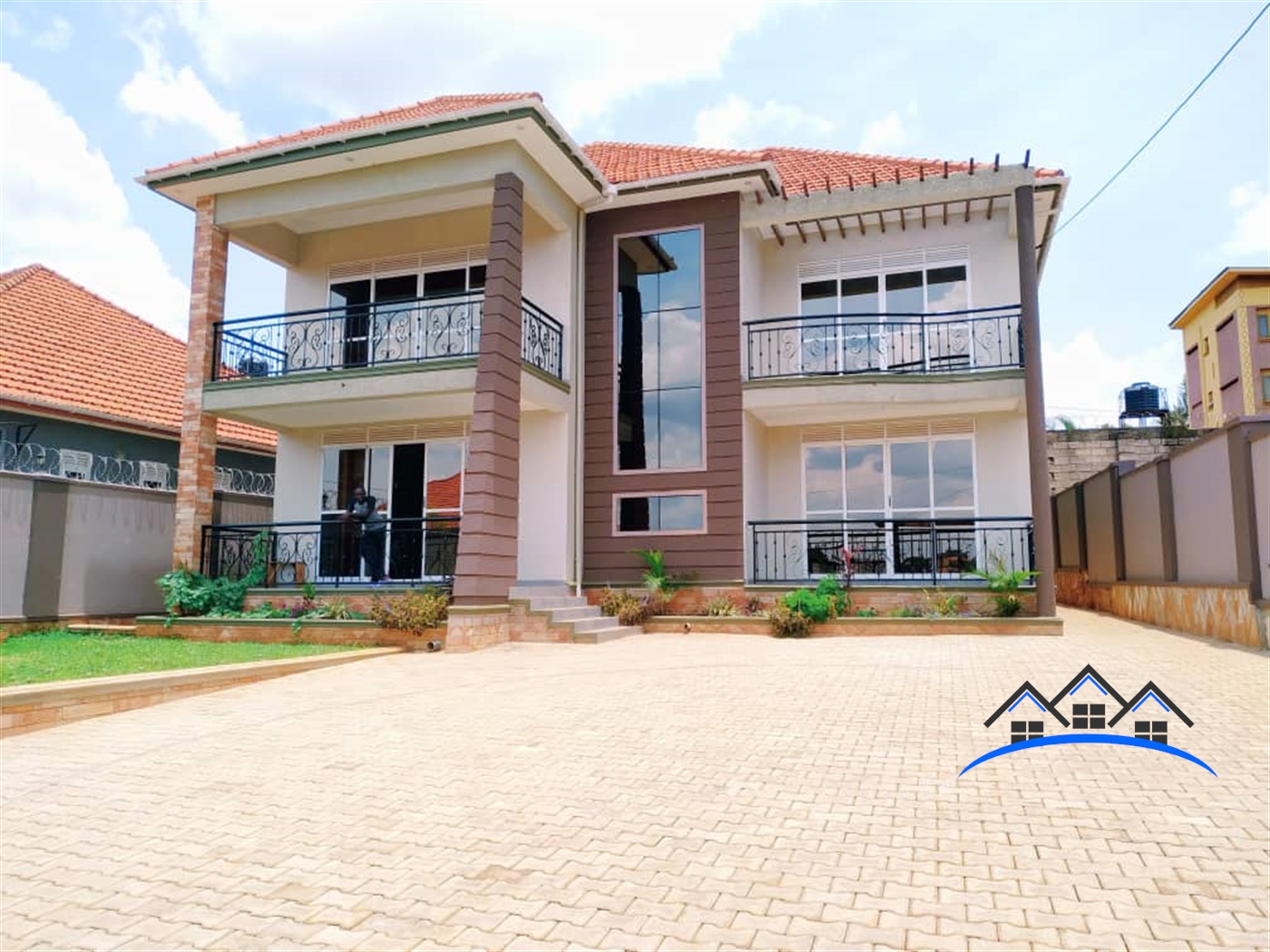 Storeyed house for sale in Najjera Wakiso