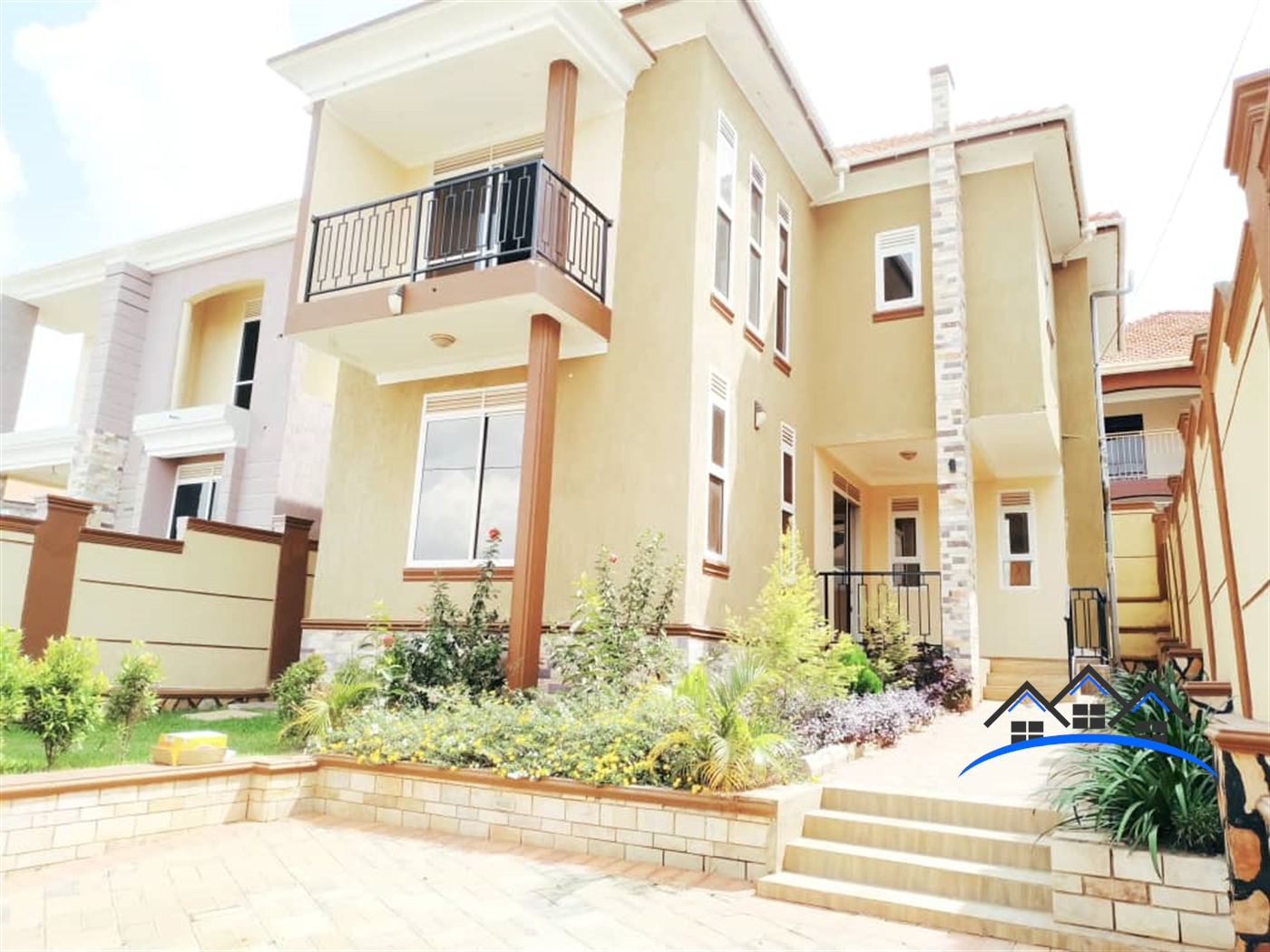 Duplex for sale in Kira Wakiso