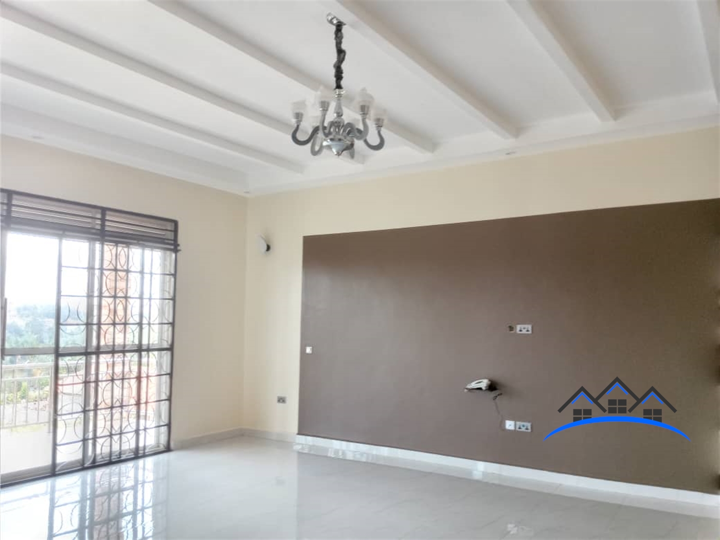 Mansion for sale in Kitende Wakiso