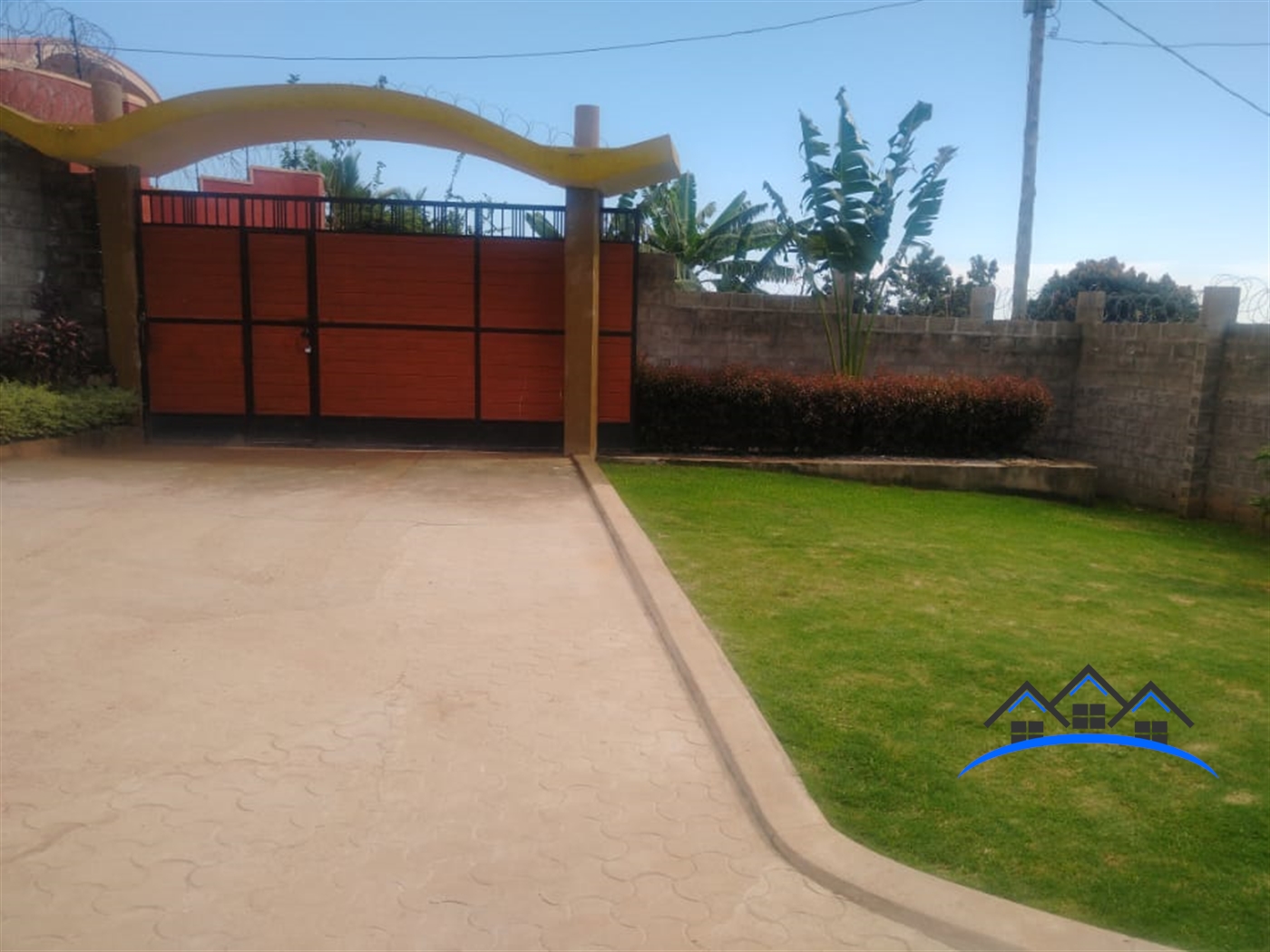 Villa for sale in Munyonyo Kampala