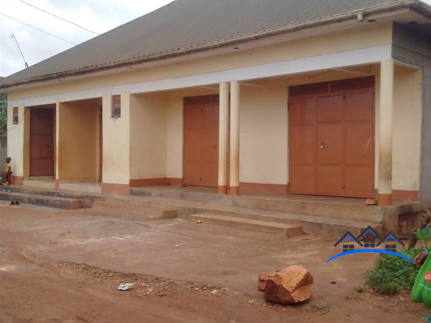 Shop for sale in Kawanda Wakiso