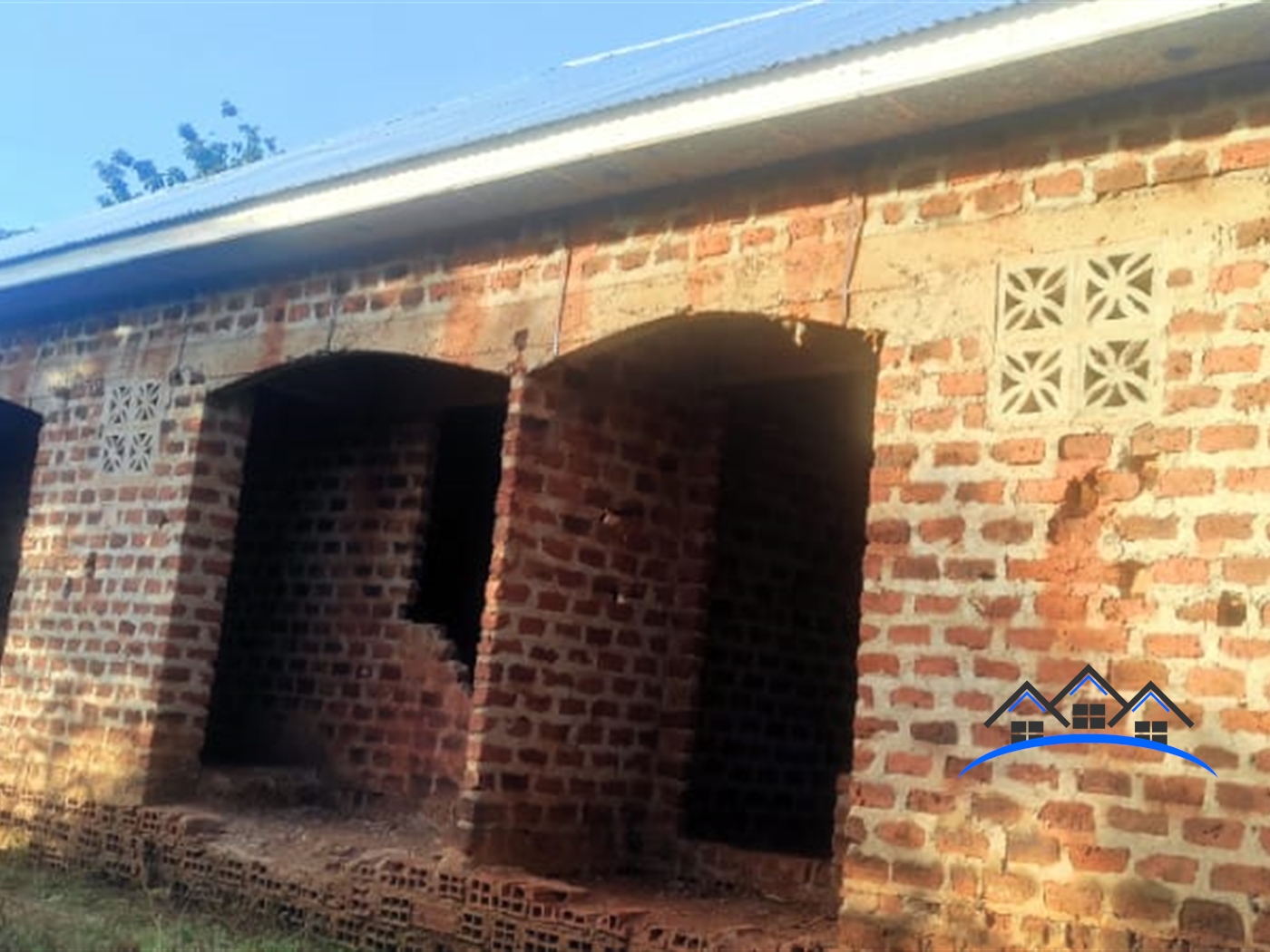 Rental units for sale in Kigo Wakiso