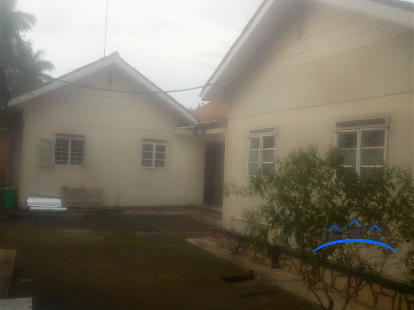 Bungalow for sale in Muyenga Kampala