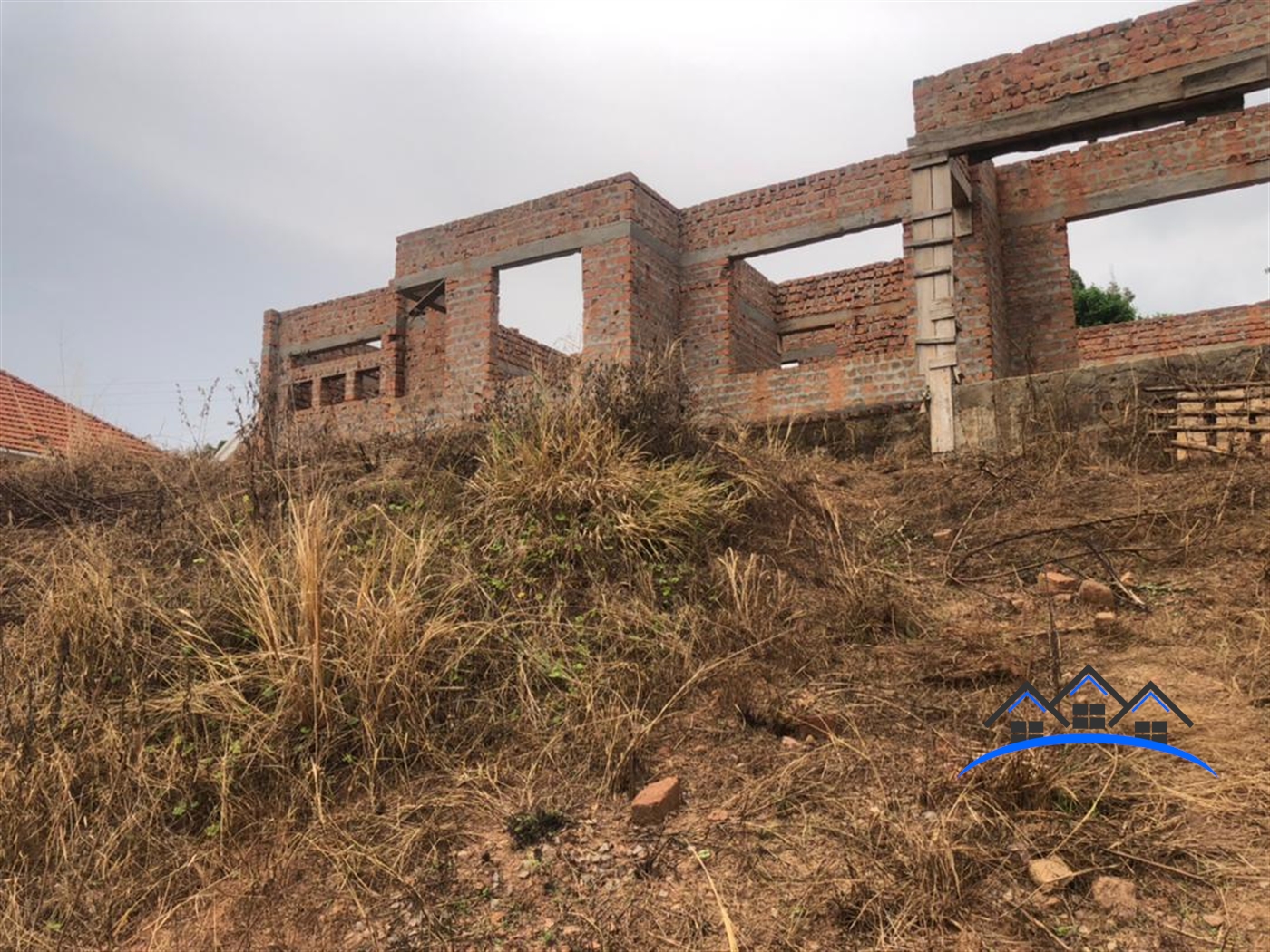 Shell House for sale in Bwebajja Wakiso