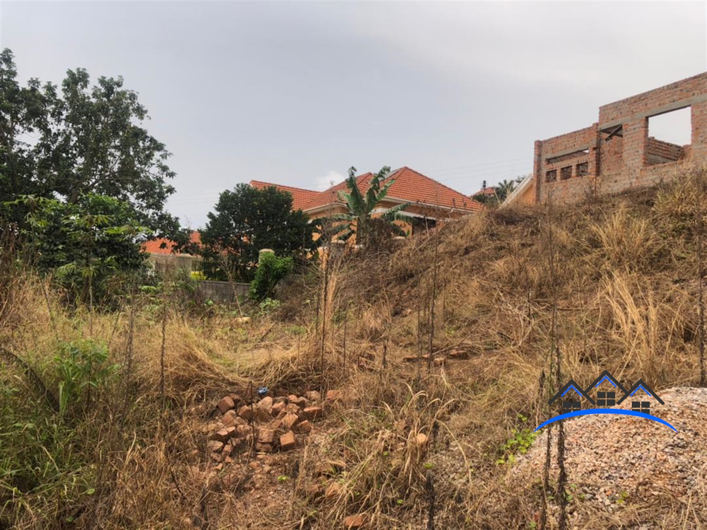 Shell House for sale in Bwebajja Wakiso