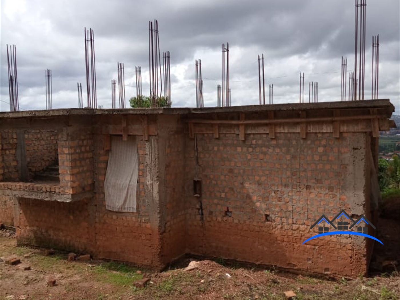 Shell House for sale in Seguku Wakiso