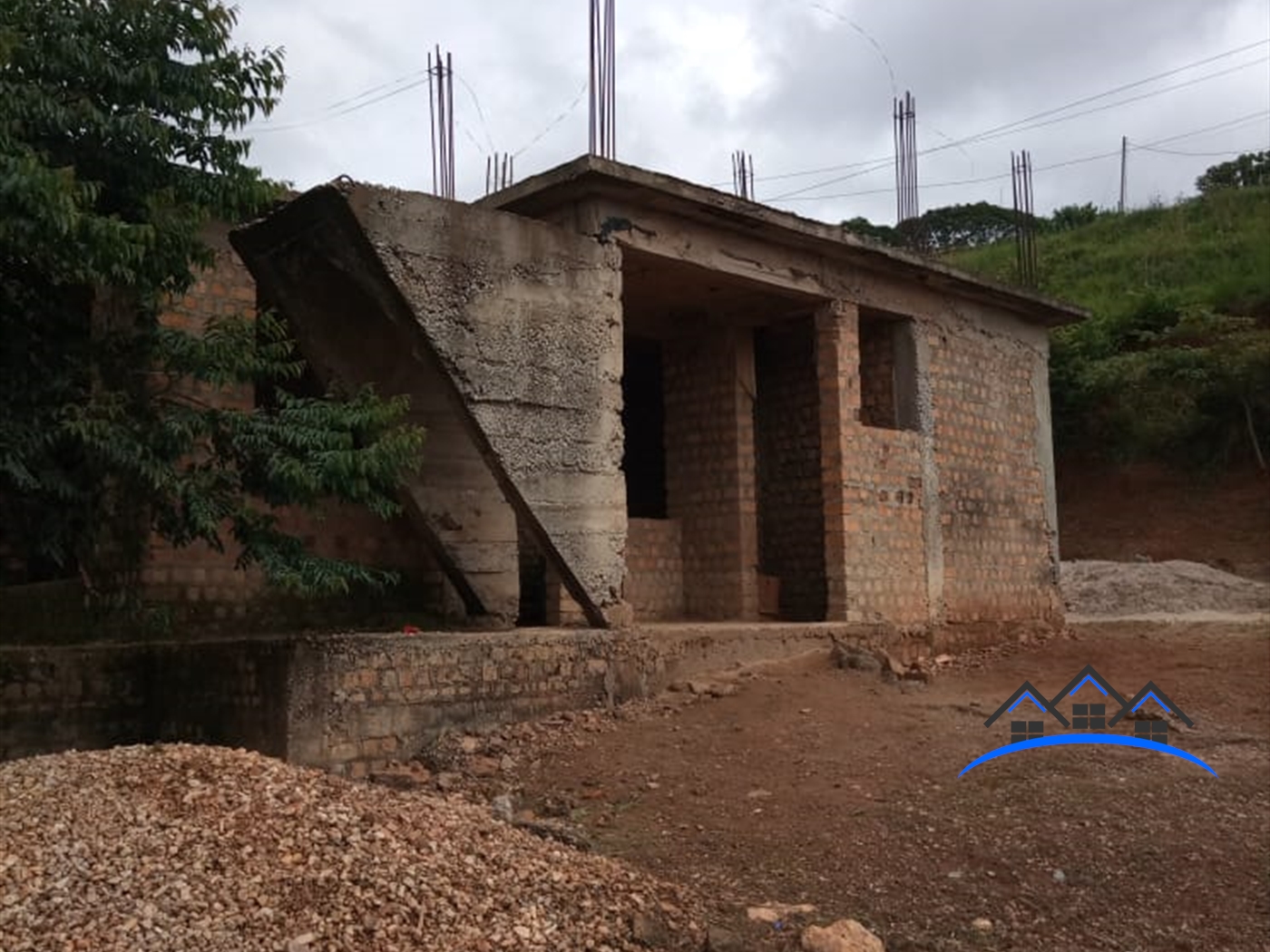 Shell House for sale in Seguku Wakiso