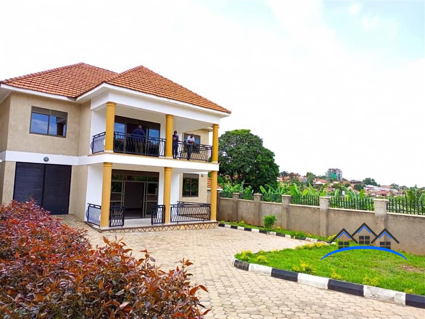 Storeyed house for sale in Kira Wakiso