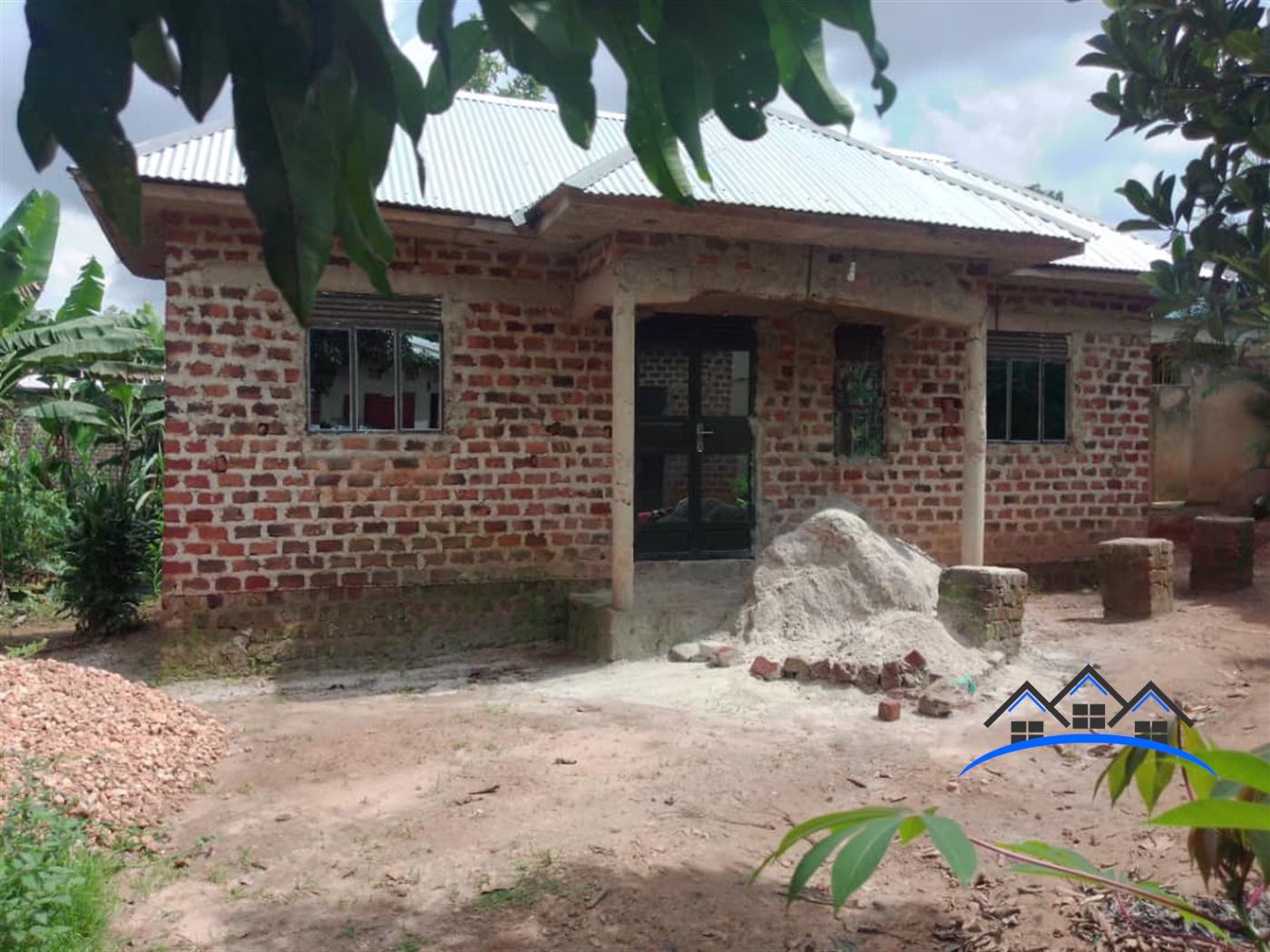 Shell House for sale in Matugga Wakiso