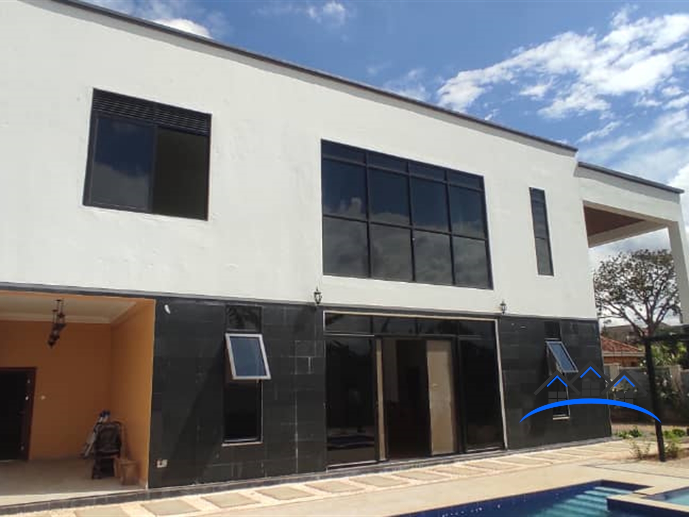 Storeyed house for sale in Kisaasi Kampala