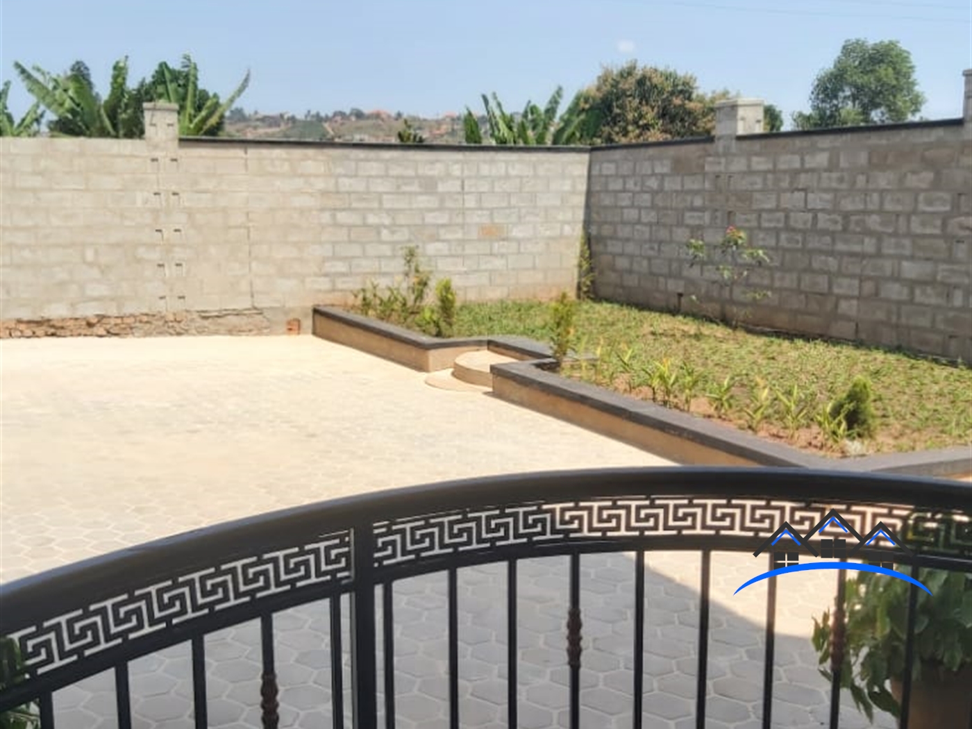 Storeyed house for sale in Kitende Wakiso