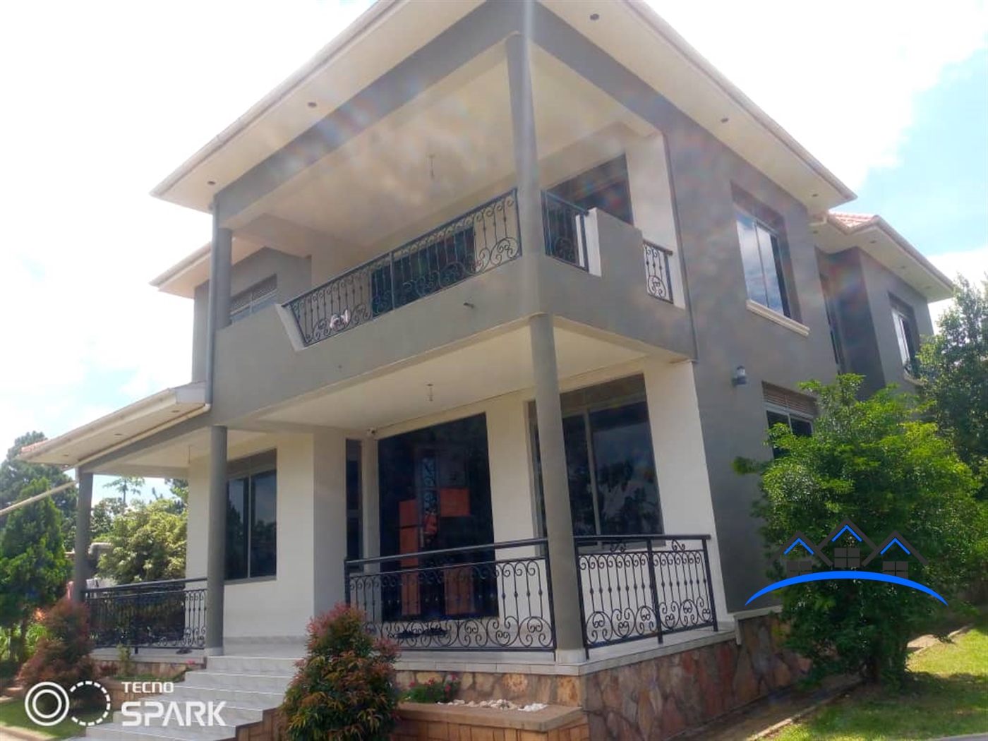 Duplex for sale in Kira Wakiso