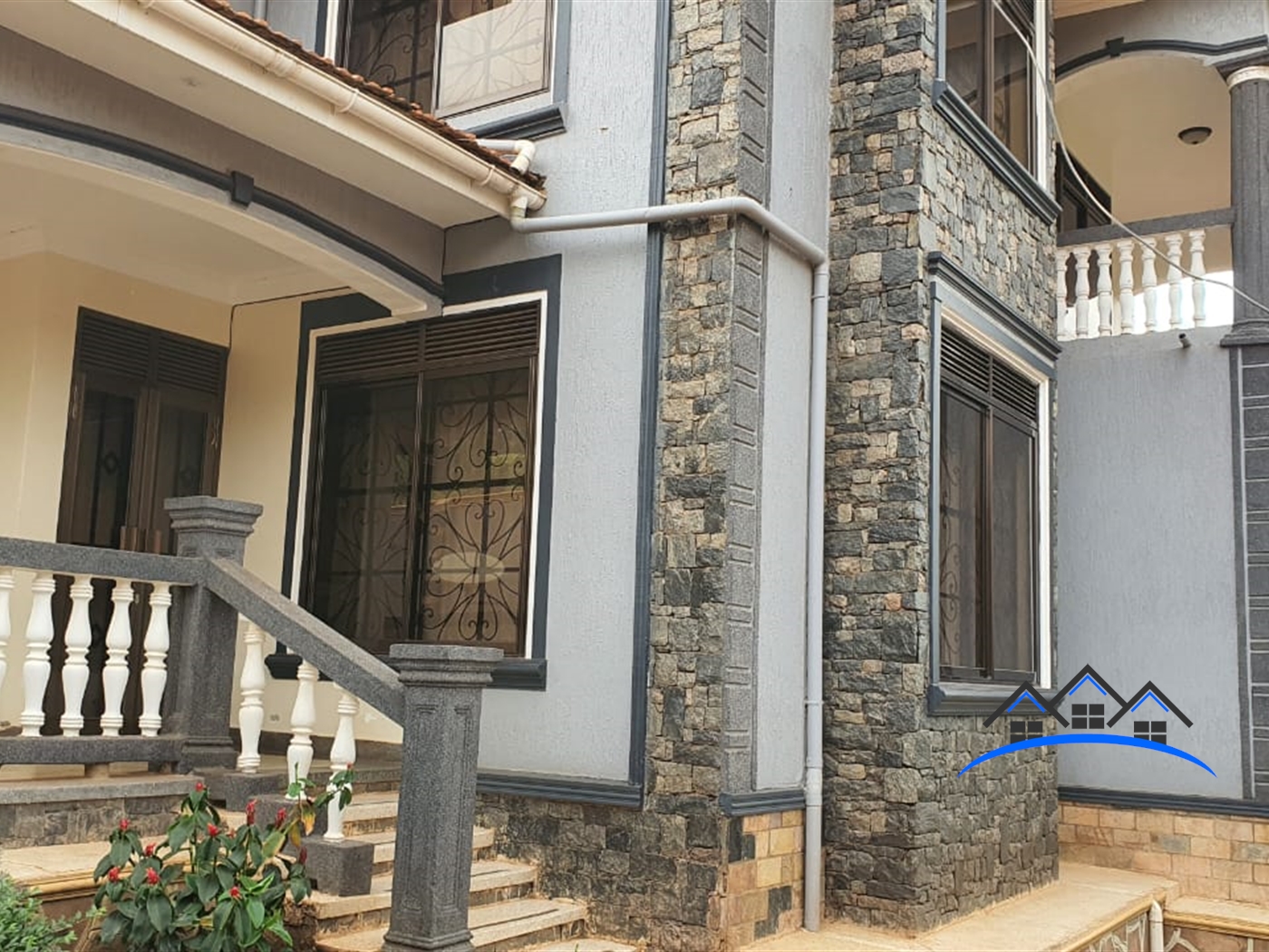 Mansion for sale in Busaabala Wakiso
