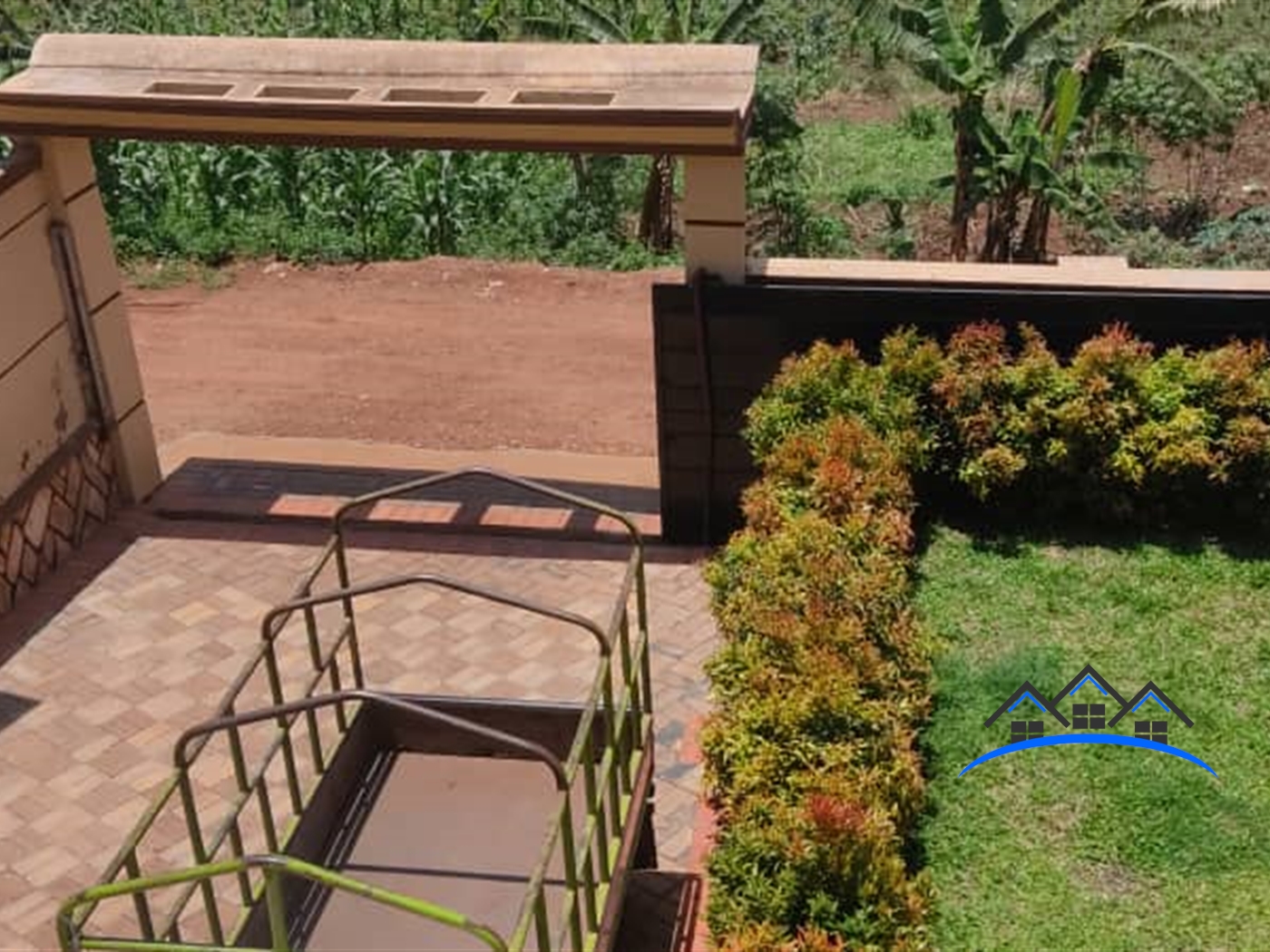 Duplex for sale in Kira Wakiso