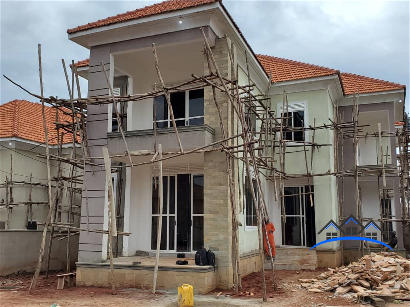 Duplex for sale in Kyanja Kampala