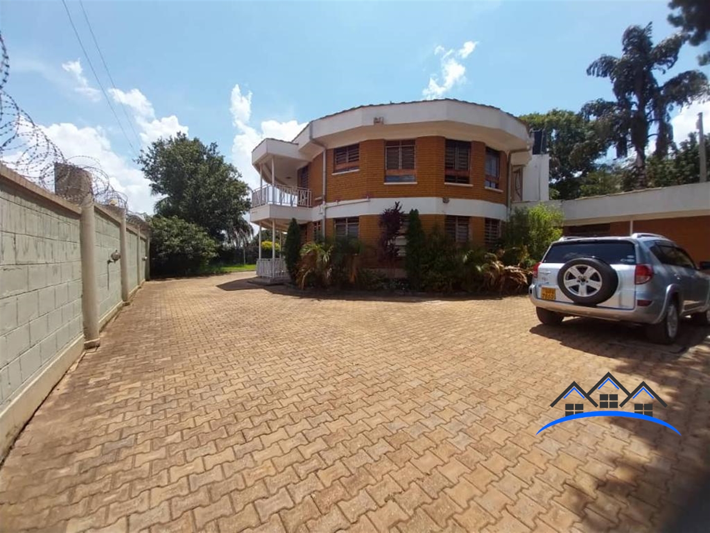 Mansion for sale in Bbunga Kampala