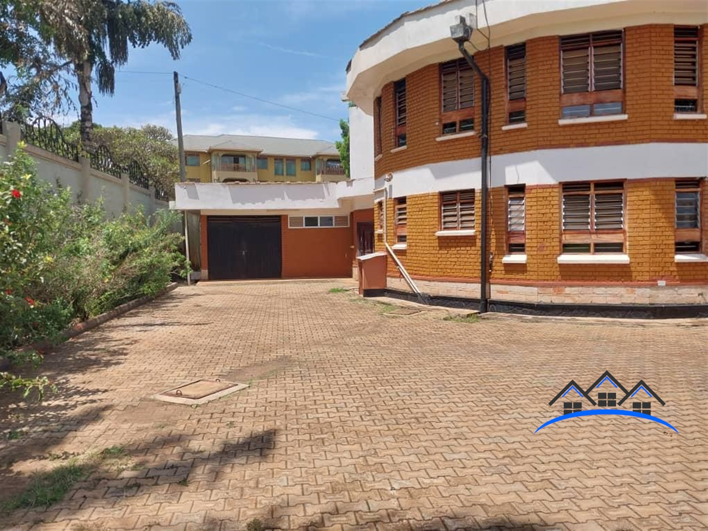 Mansion for sale in Bbunga Kampala