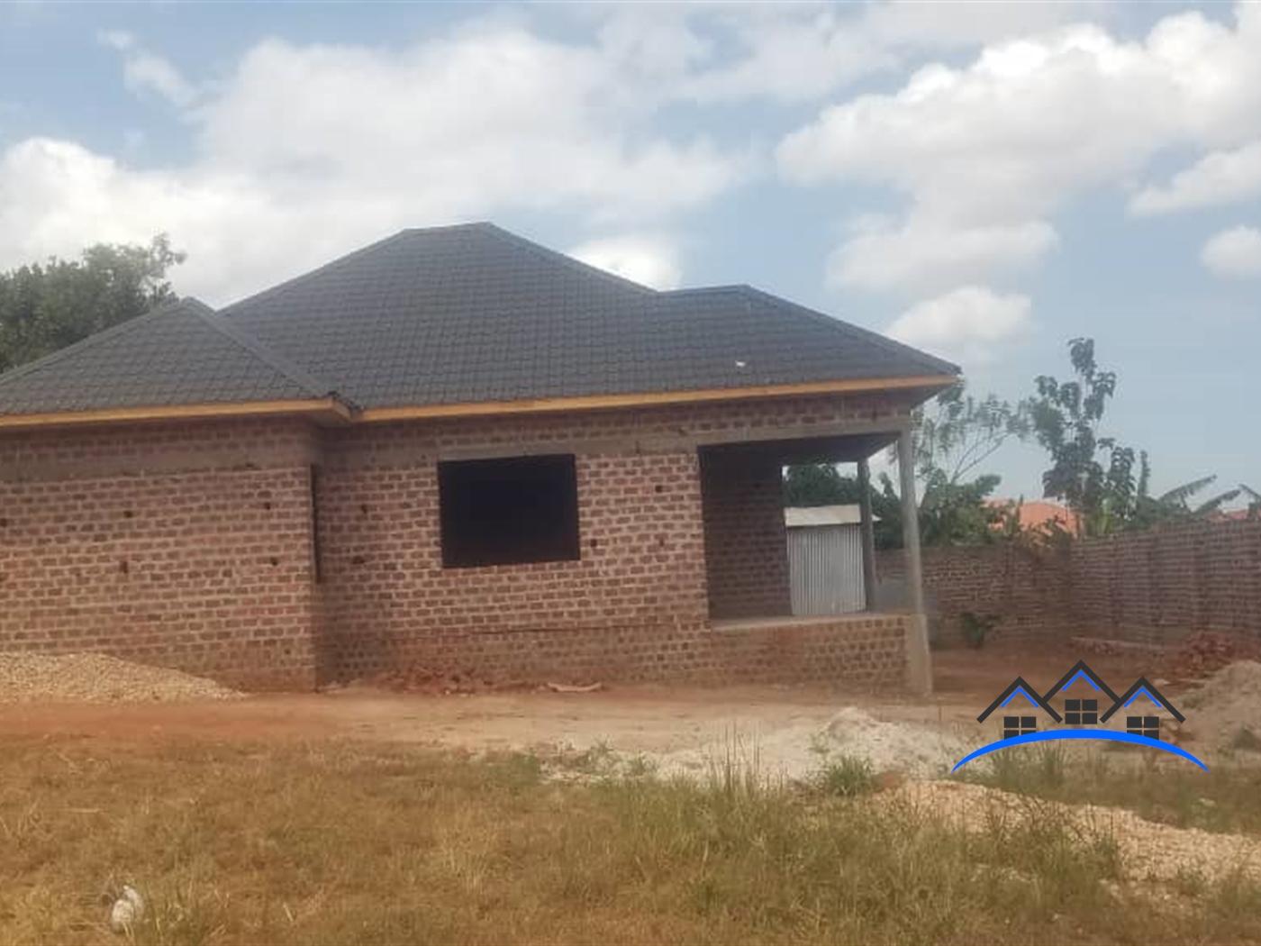 Shell House for sale in Namugongo Wakiso