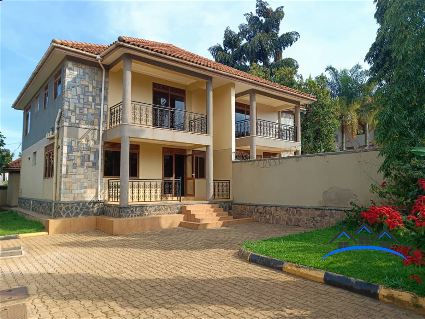 Storeyed house for sale in Muyenga Kampala