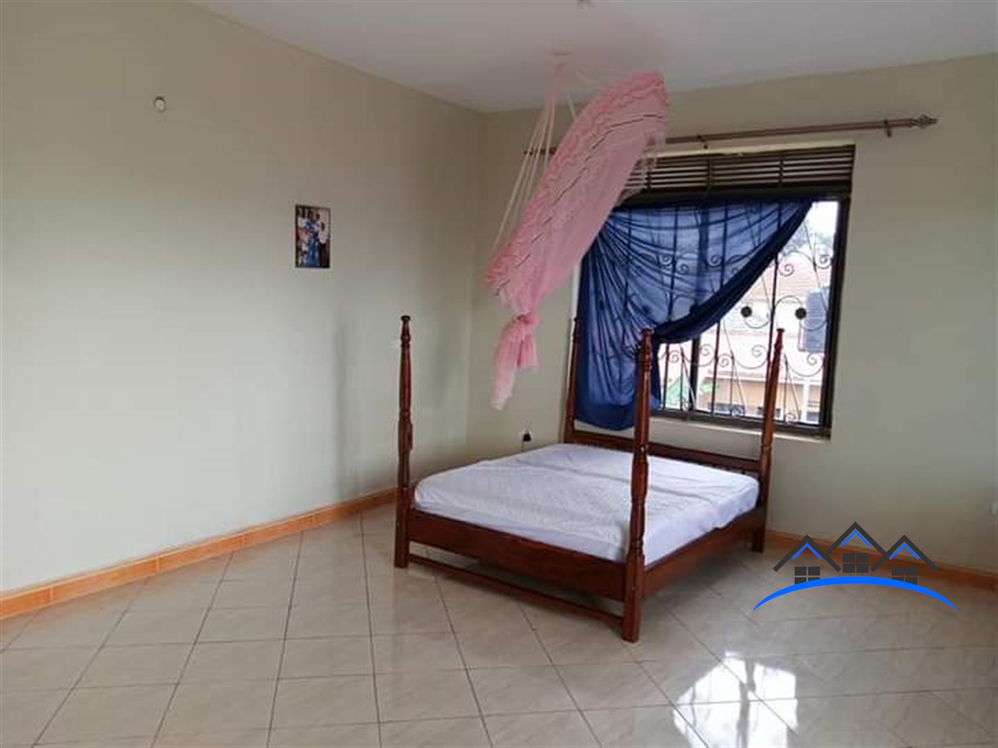 Duplex for sale in Kira Wakiso