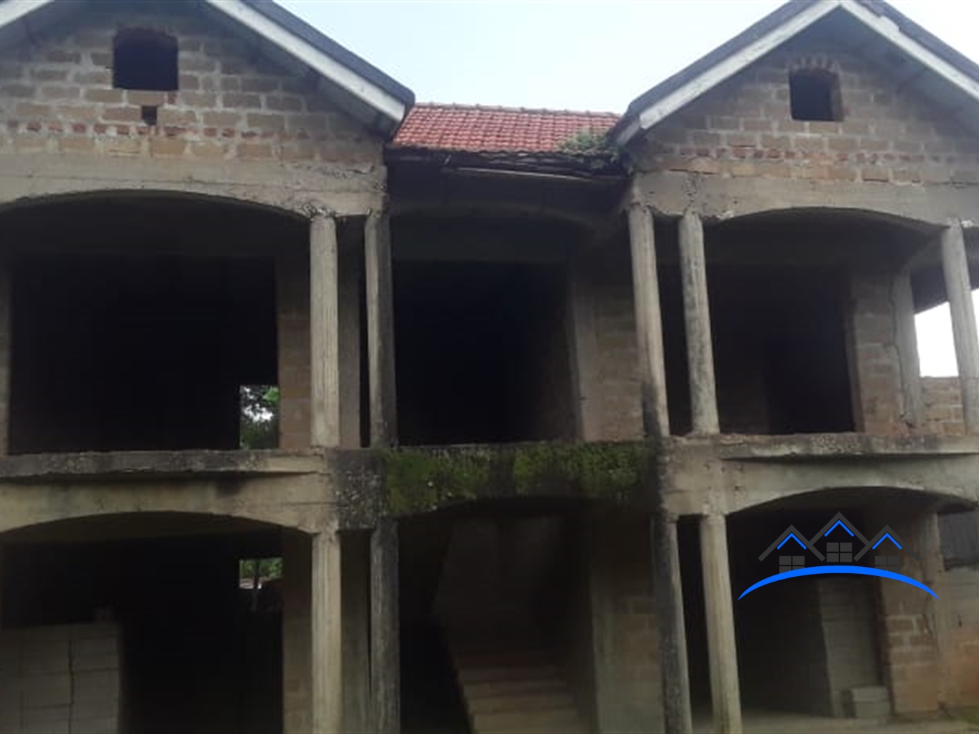 Commercial block for sale in Mbalestate Mbaale
