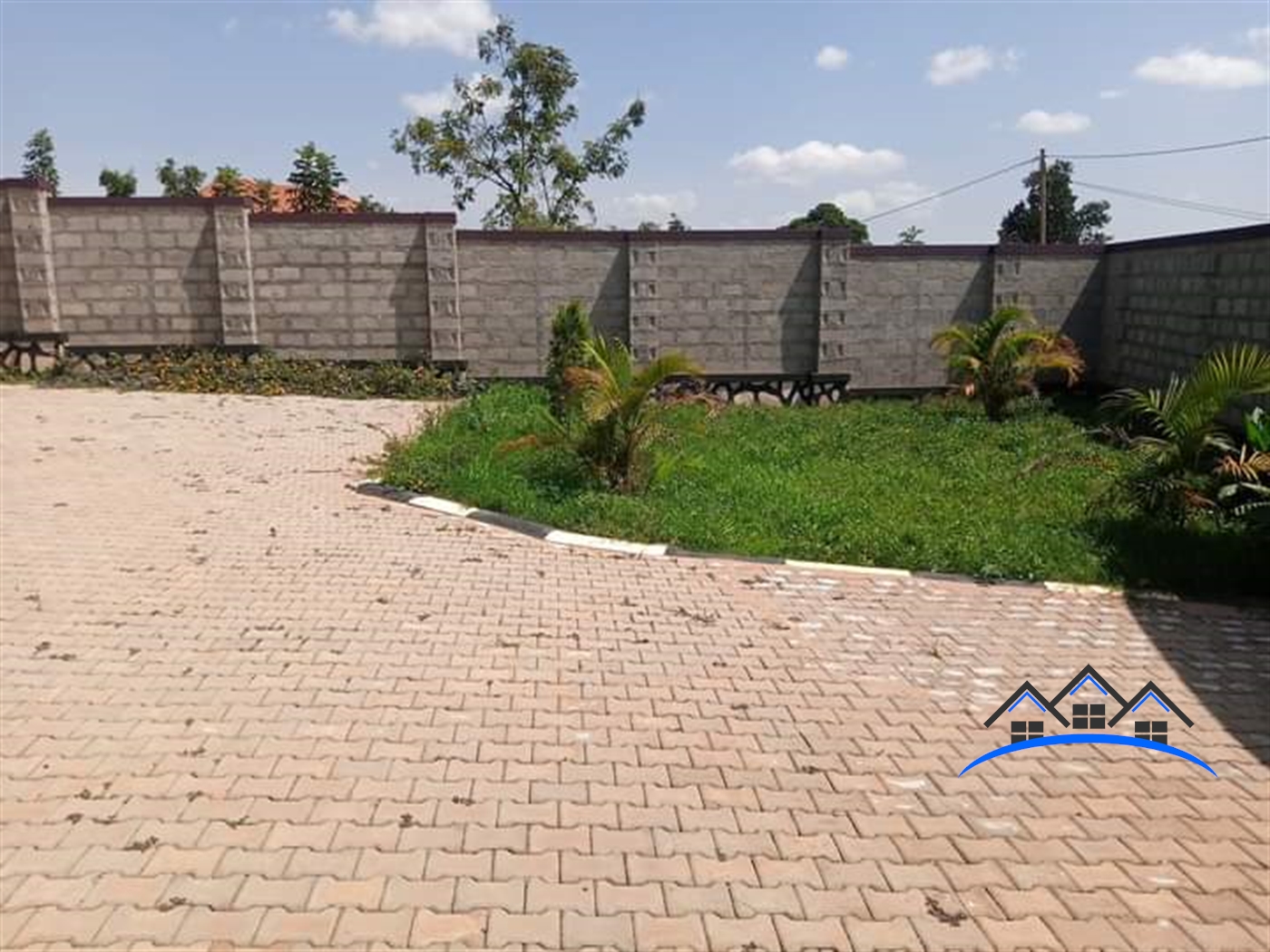 Bungalow for sale in Jjoggo Mukono