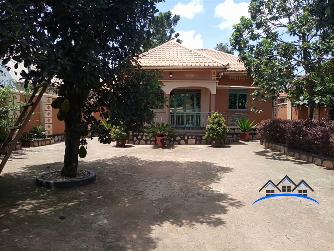 Bungalow for sale in Matugga Wakiso