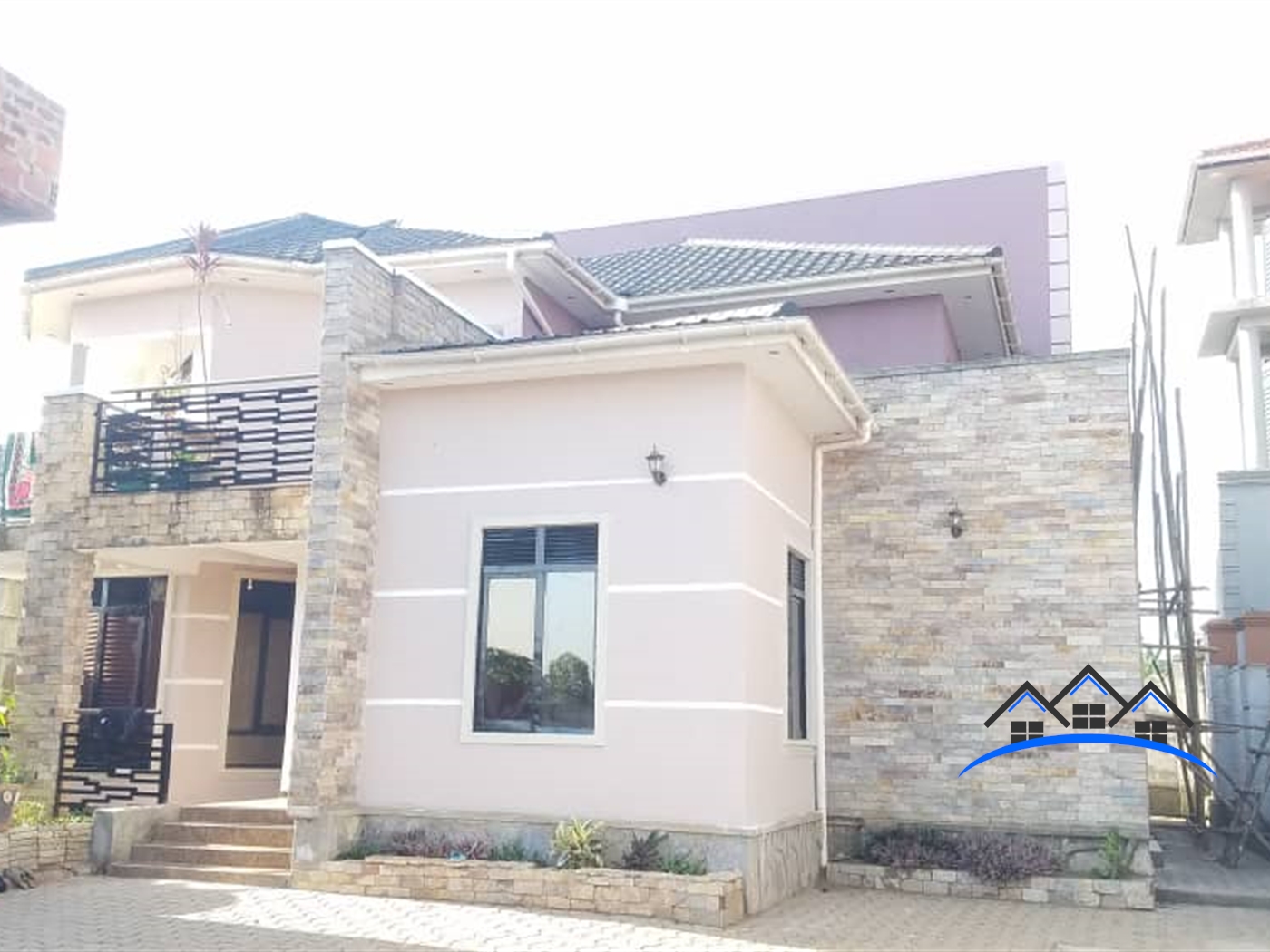 Mansion for sale in Bubuli Wakiso