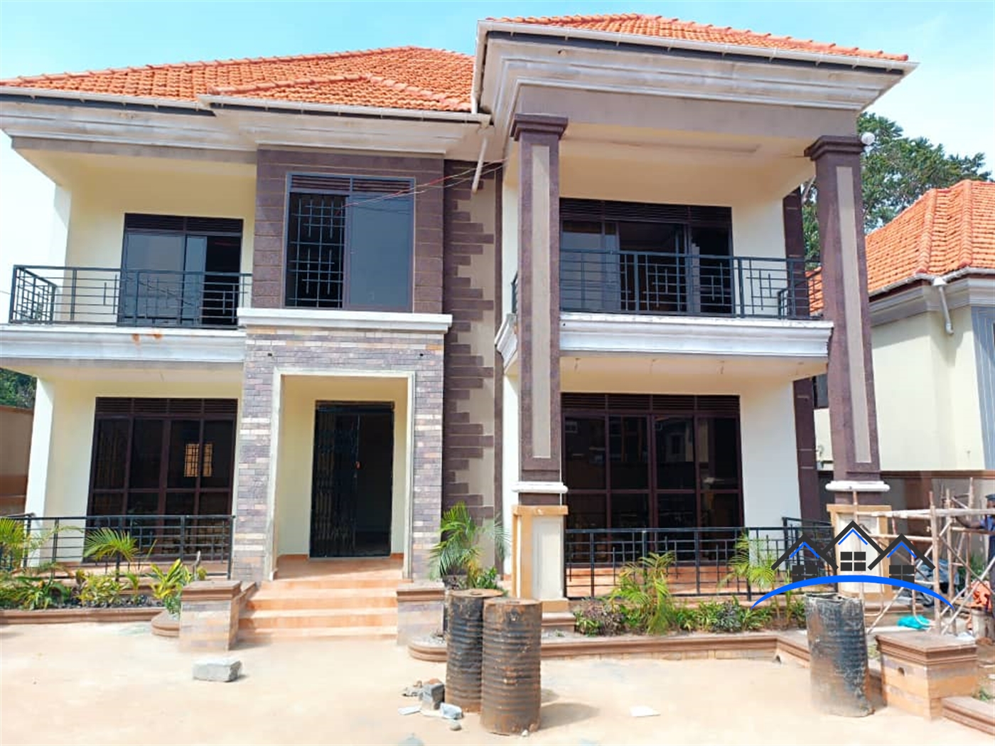 Mansion for sale in Kisaasi Kampala