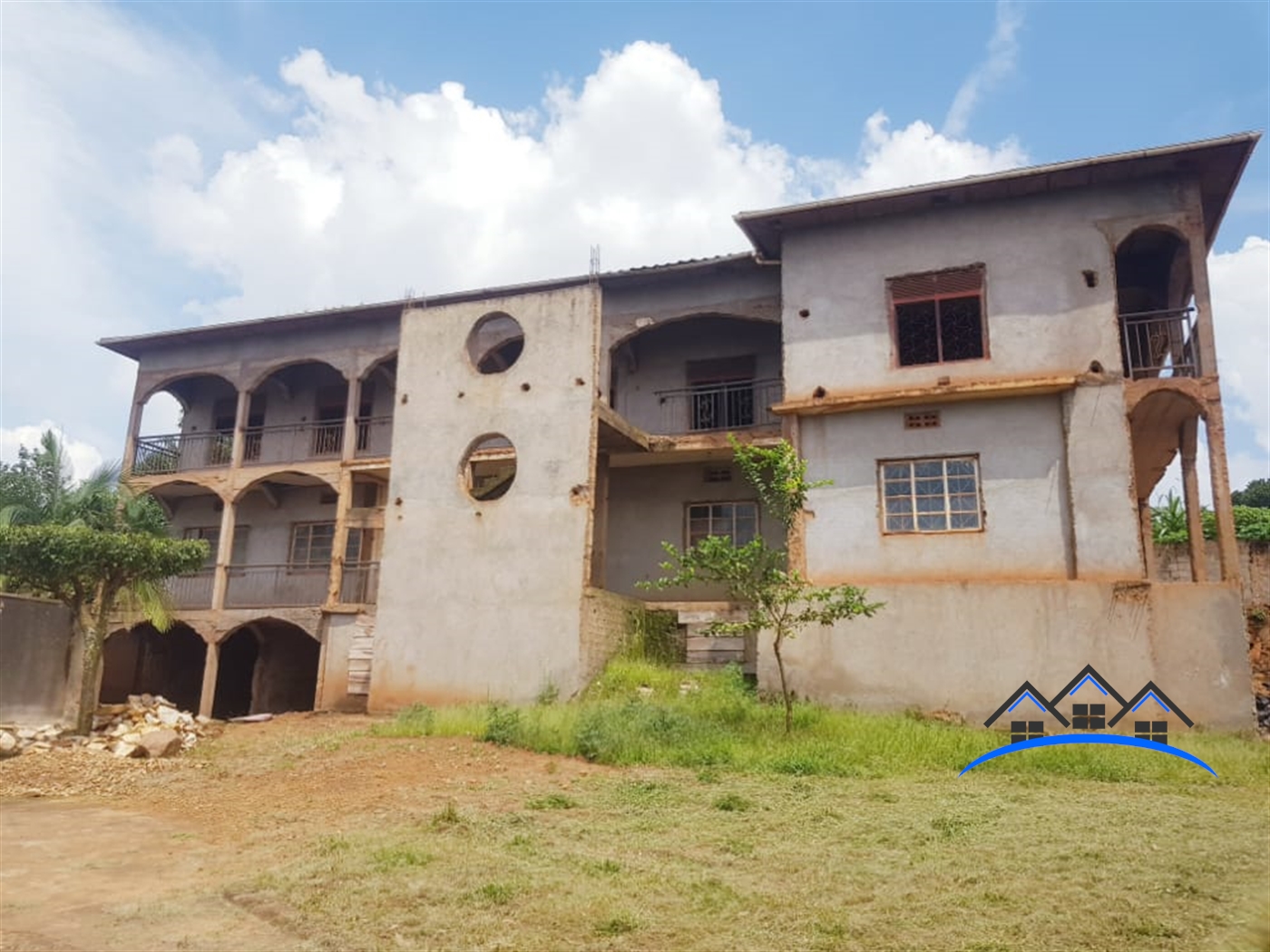 Apartment block for sale in Kanyanya Kampala