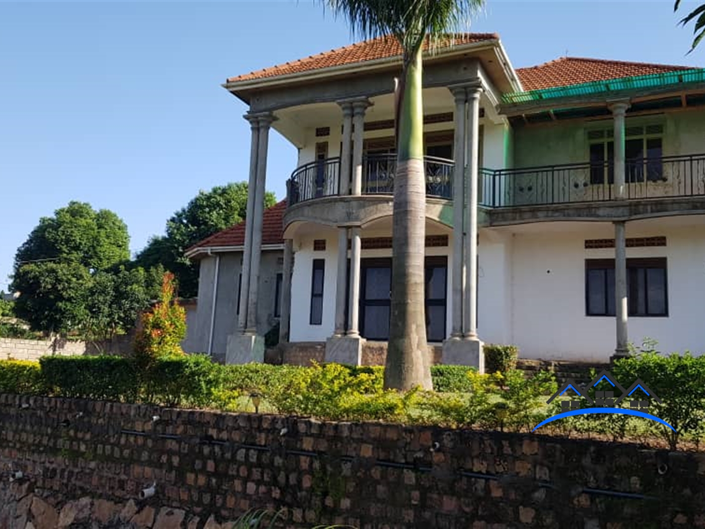 Mansion for sale in Akright Wakiso