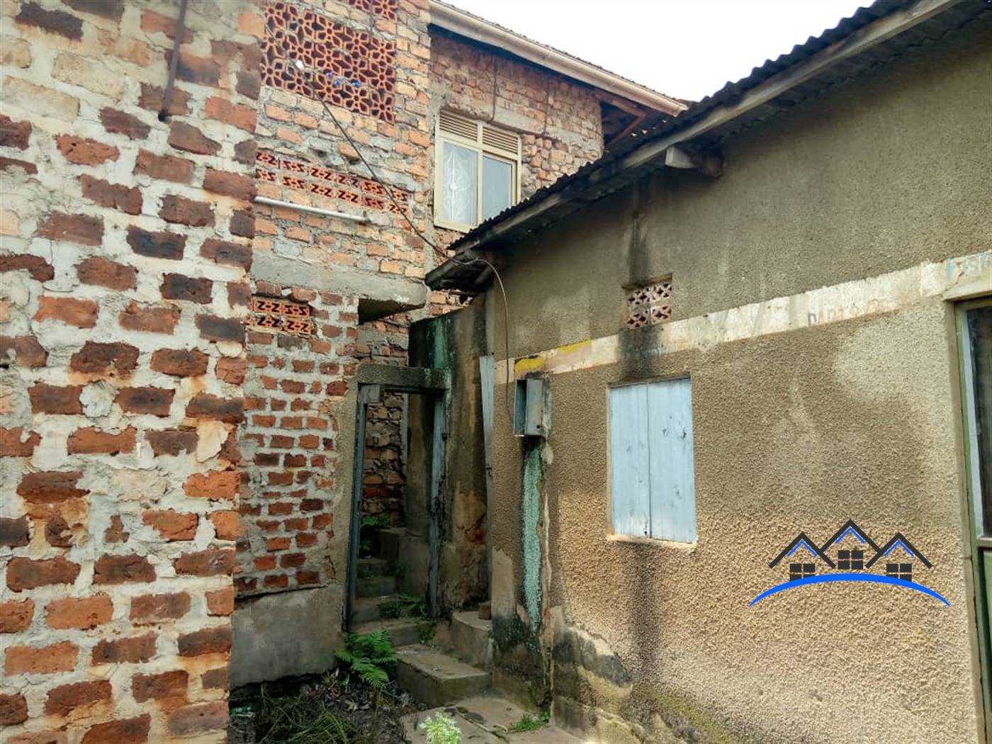 Commercial block for sale in Maganjo Wakiso