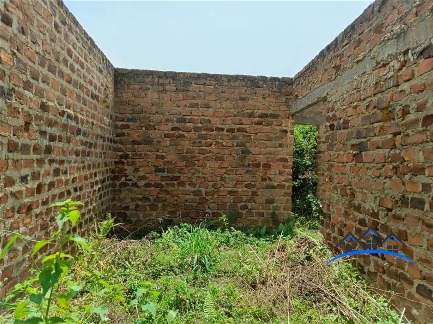 Shell House for sale in Namayiba Mukono